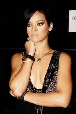 Rihanna Poster 1508484