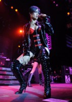 Rihanna Longsleeve T-shirt #1512120