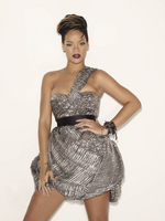 Rihanna Sweatshirt #2002756