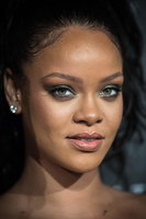 Rihanna mug #G996354