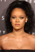 Rihanna mug #G1032793