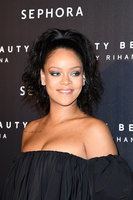 Rihanna mug #G1032897