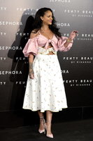 Rihanna mug #G1032904