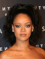 Rihanna tote bag #G1033119