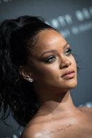 Rihanna mug #G1033145