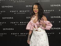 Rihanna Tank Top #2791048