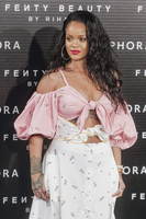 Rihanna mug #G1033253