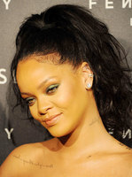 Rihanna mug #G1033264