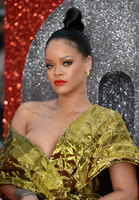 Rihanna mug #G1508939
