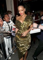 Rihanna mug #G1509063
