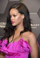 Rihanna mug #G2361691