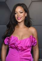 Rihanna mug #G2361712