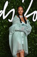 Rihanna mug #G2530486