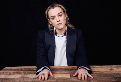 Riley Keough Mouse Pad 2700335