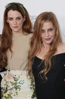 Riley Keough tote bag #G1120989