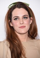 Riley Keough Longsleeve T-shirt #2878934