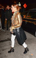 Riley Keough Sweatshirt #2879000