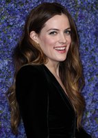 Riley Keough Longsleeve T-shirt #3750247