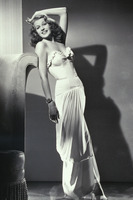 Rita Hayworth Longsleeve T-shirt #2559872