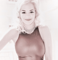 Rita Ora t-shirt #2127773