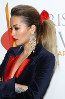Rita Ora Longsleeve T-shirt #2858841