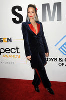 Rita Ora Longsleeve T-shirt #2858913
