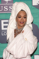 Rita Ora Longsleeve T-shirt #2909558