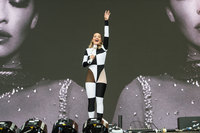 Rita Ora Longsleeve T-shirt #3300078