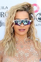 Rita Ora Longsleeve T-shirt #3745458
