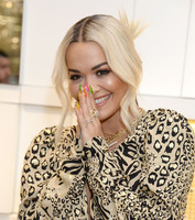 Rita Ora mug #G2362721