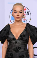 Rita Ora Longsleeve T-shirt #3745470