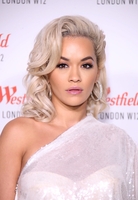 Rita Ora Longsleeve T-shirt #3806098