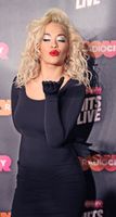 Rita Ora Longsleeve T-shirt #3806108