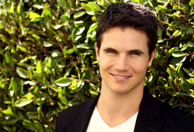 Robbie Amell canvas poster