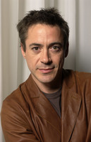 Robert Downey Jr Longsleeve T-shirt #2207984