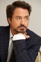 Robert Downey Jr Sweatshirt #2242321