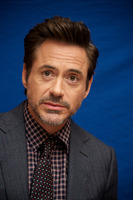 Robert Downey Jr Sweatshirt #2249533