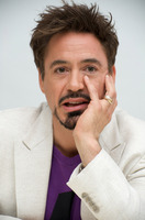 Robert Downey Sweatshirt #2346275