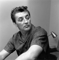 Robert Mitchum tote bag #G929460