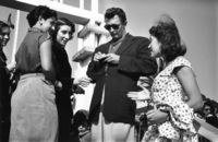 Robert Mitchum Sweatshirt #2687383