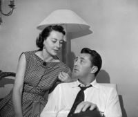 Robert Mitchum Longsleeve T-shirt #2687428