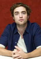 Robert Pattinson Longsleeve T-shirt #1525182