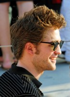 Robert Pattinson mug #G299686