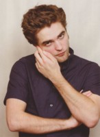 Robert Pattinson Longsleeve T-shirt #1525242
