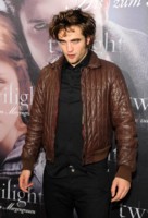 Robert Pattinson Longsleeve T-shirt #1525246
