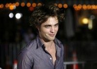 Robert Pattinson Longsleeve T-shirt #1525247