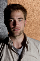 Robert Pattinson Longsleeve T-shirt #2187340