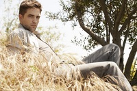 Robert Pattinson Longsleeve T-shirt #2193578