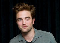 Robert Pattinson Longsleeve T-shirt #2221669