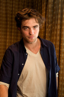 Robert Pattinson Longsleeve T-shirt #2233043